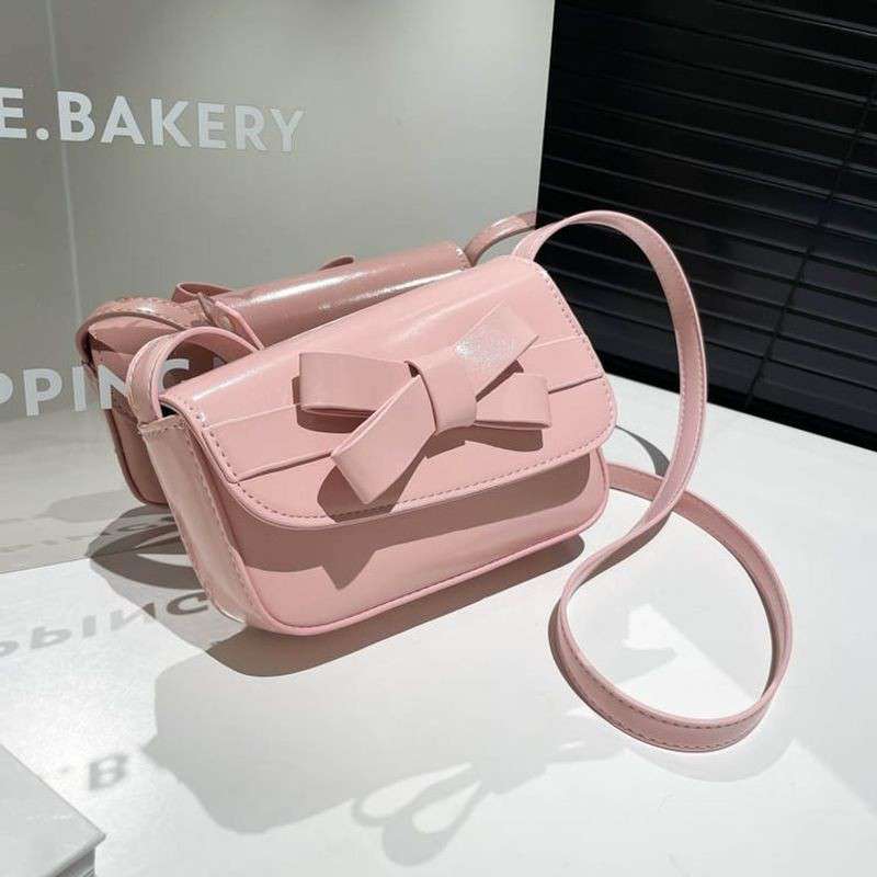 Stylish Pink Bow Crossbody Bag