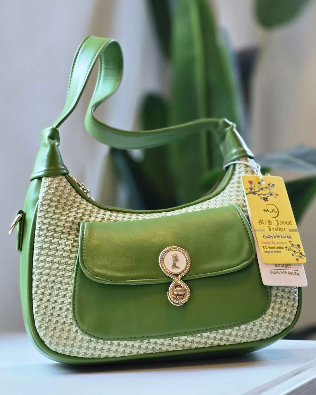 2025 New Armpit Bag – Niche Fashion Vintage Women’s Contrast Crescent Shoulder & Crossbody Bag